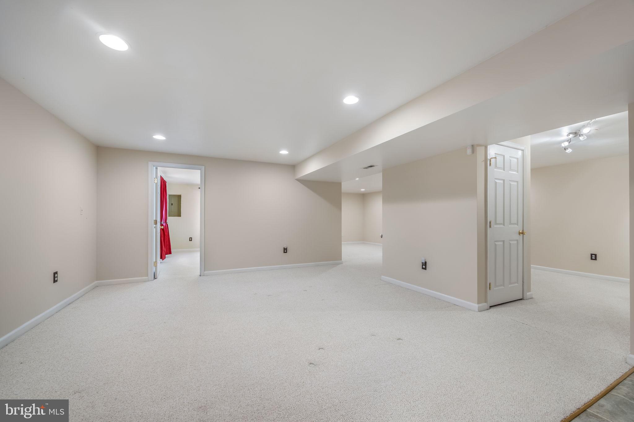 4318 BRIDLEPATH COURT