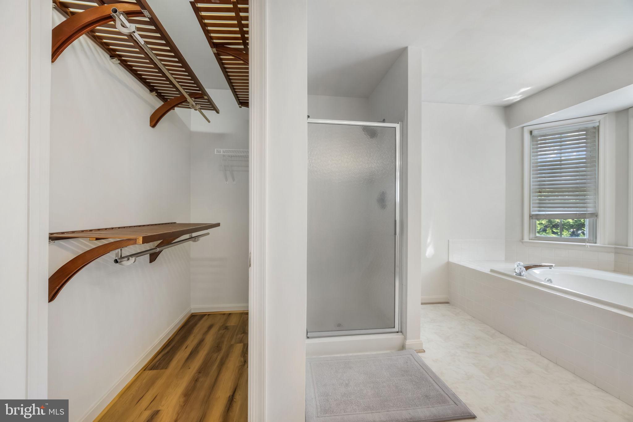 4318 BRIDLEPATH COURT