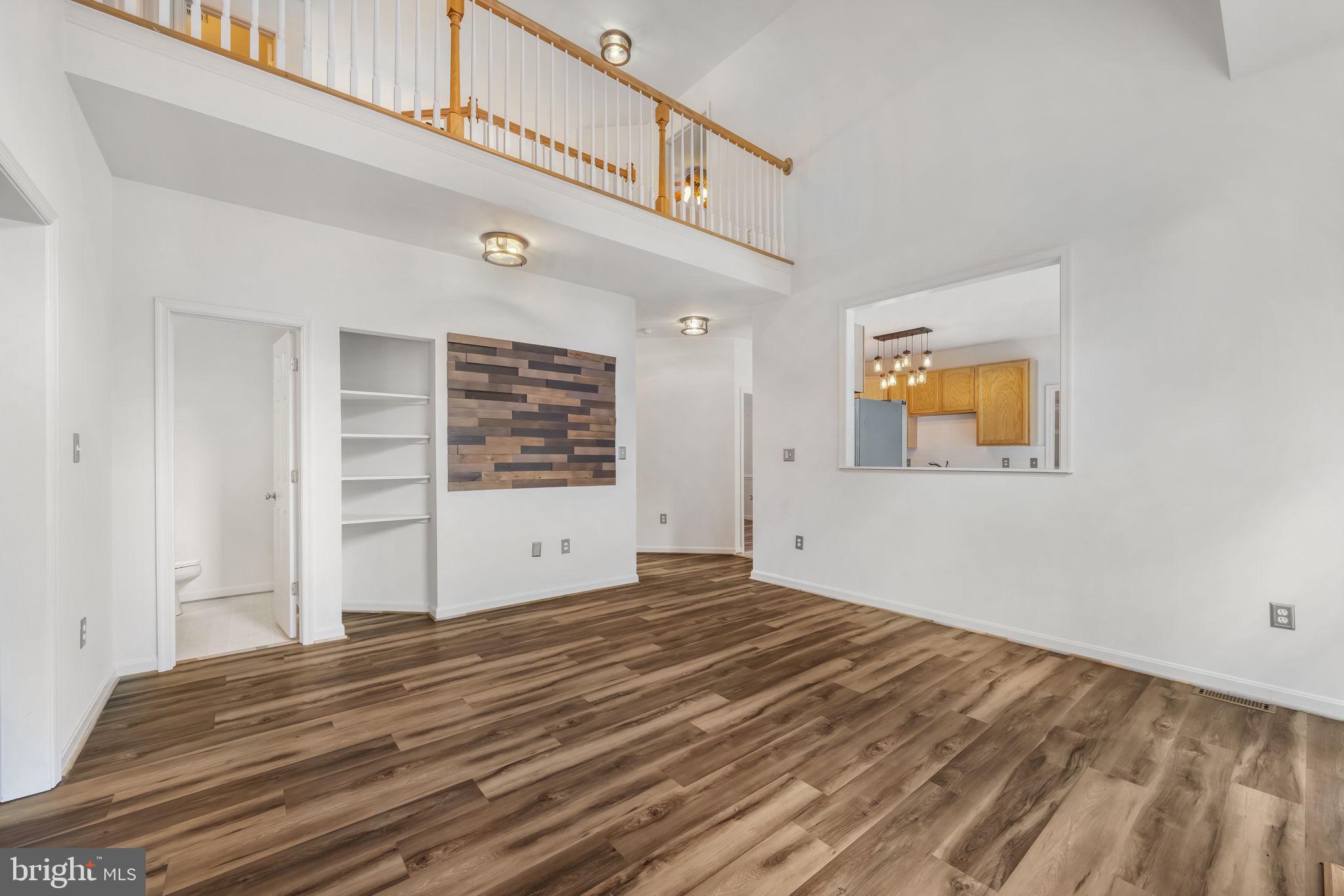 4318 BRIDLEPATH COURT