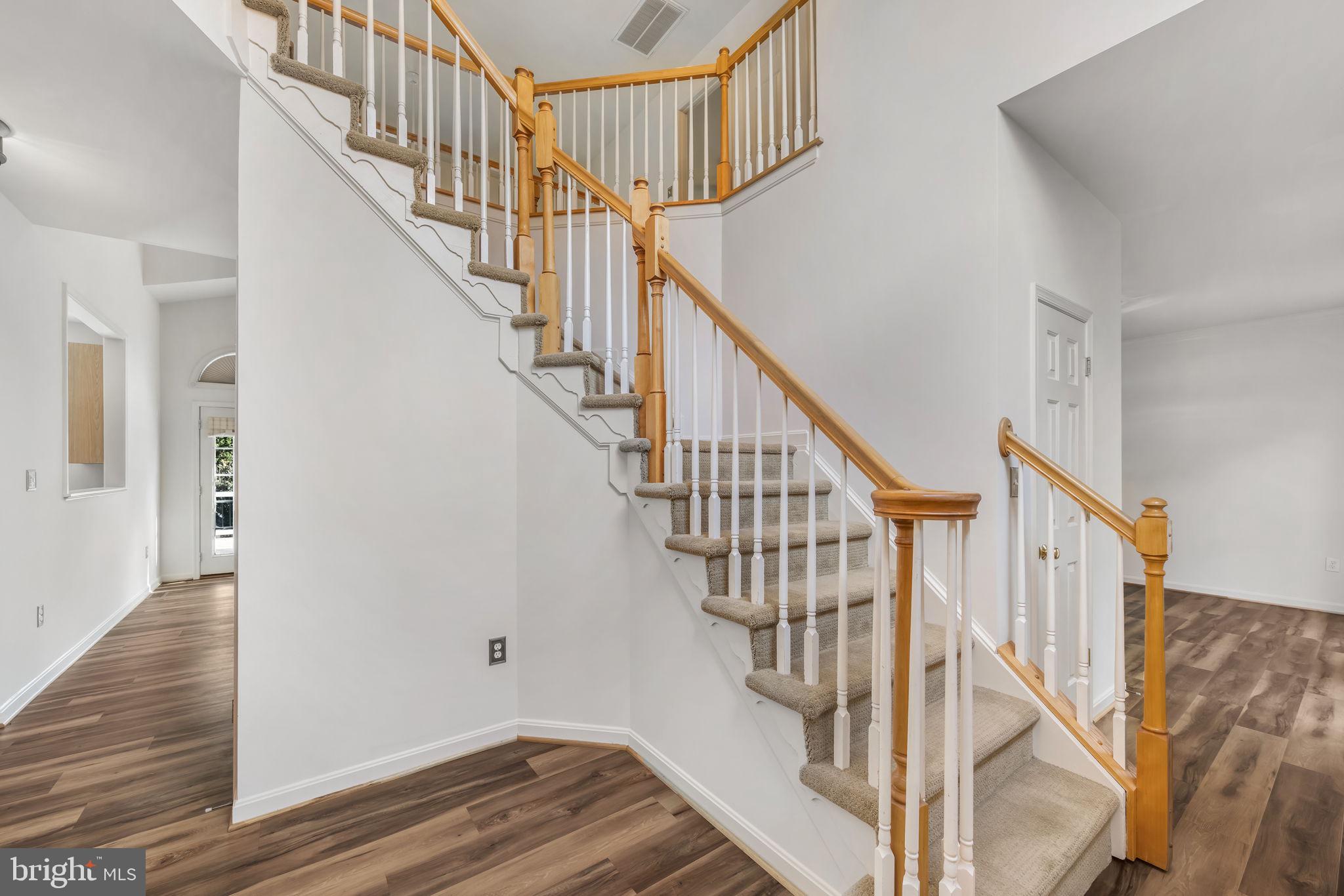 4318 BRIDLEPATH COURT