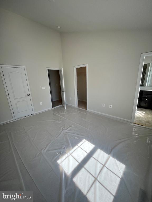 12114 BOWLING FARM COURT