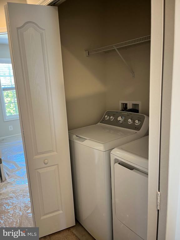12114 BOWLING FARM COURT