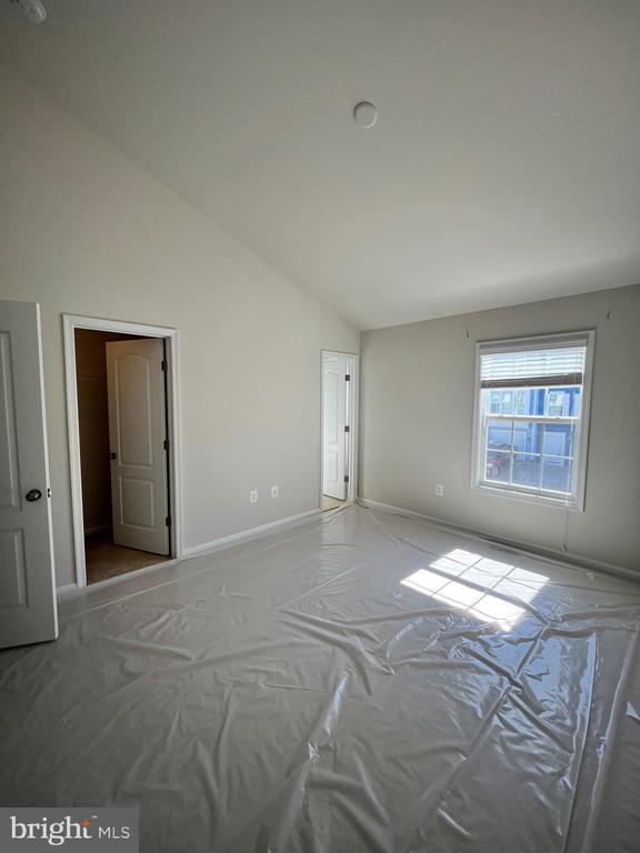12114 BOWLING FARM COURT