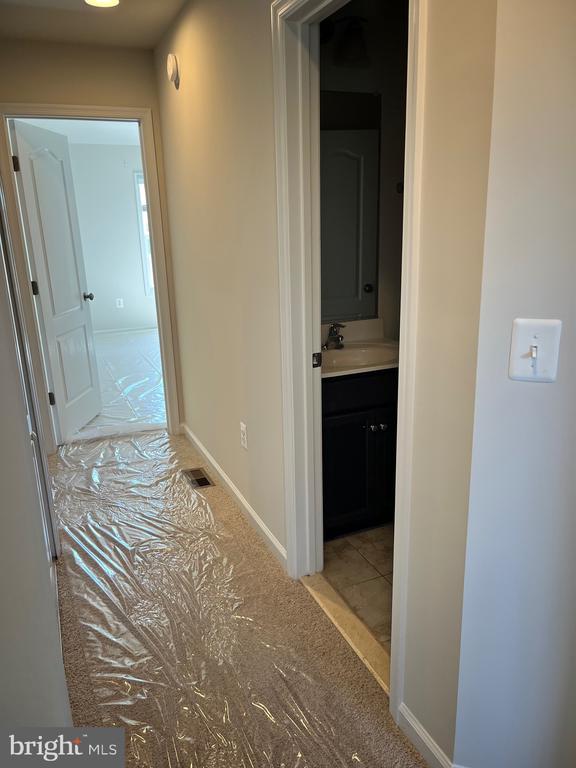 12114 BOWLING FARM COURT