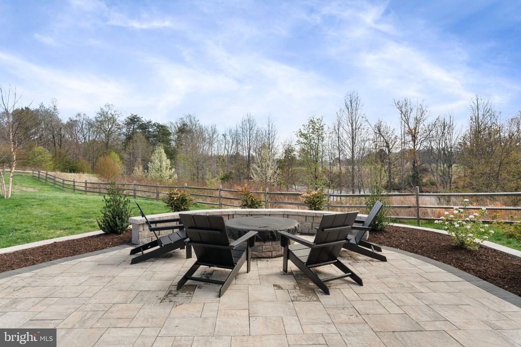 10419 ASPEN HIGHLANDS DRIVE