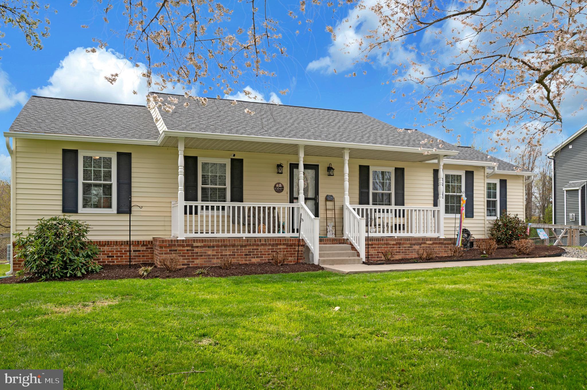 9504 QUAIL MEADOWS DRIVE