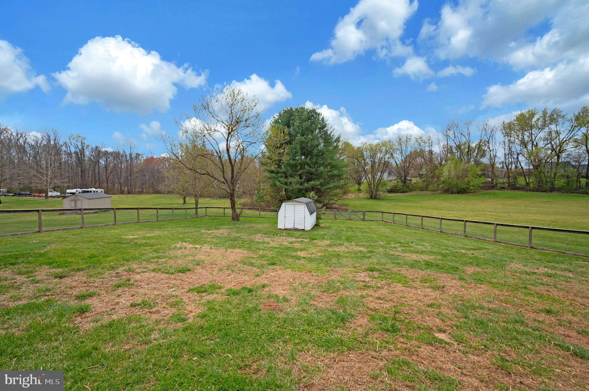 9504 QUAIL MEADOWS DRIVE