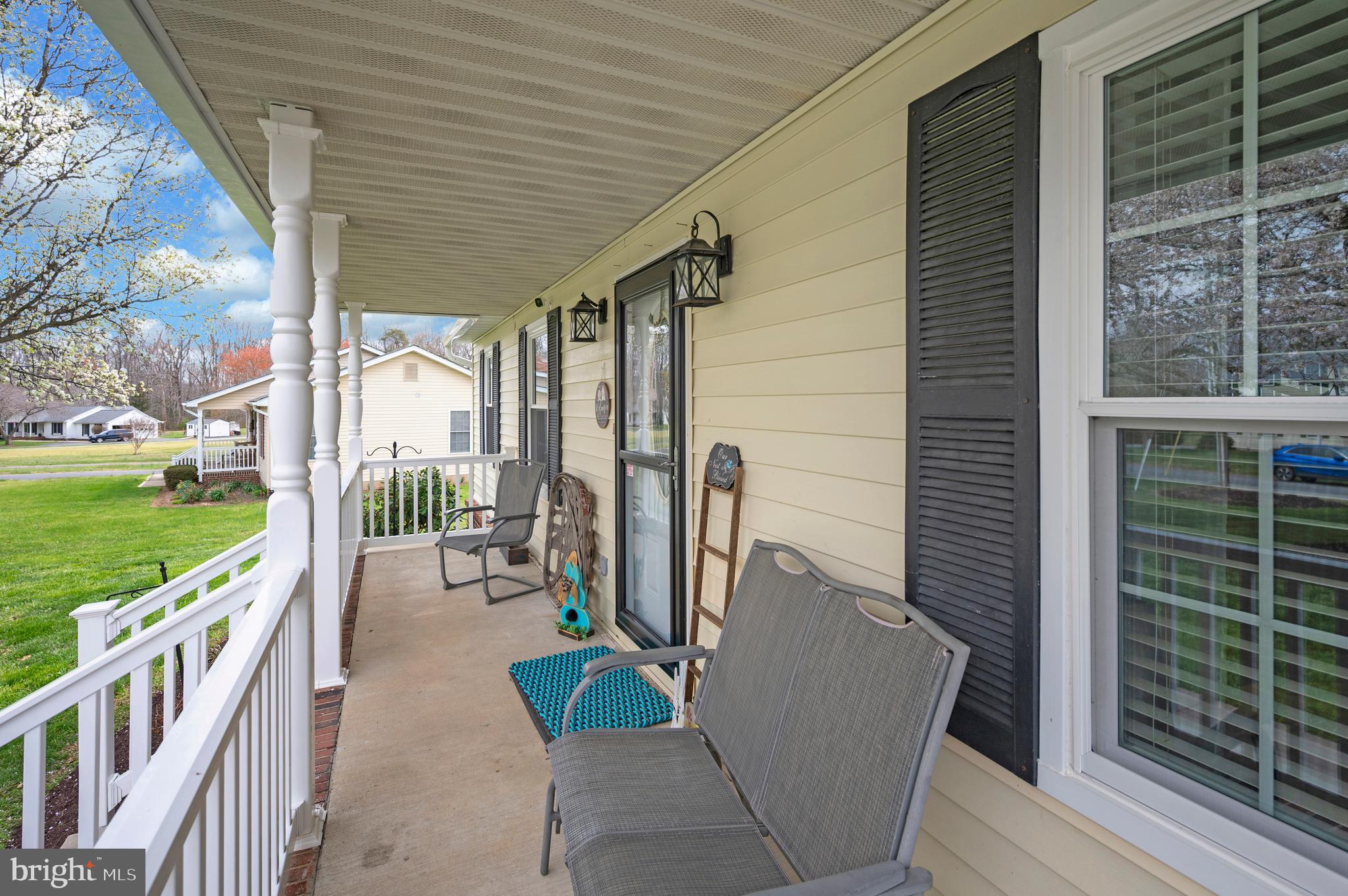 9504 QUAIL MEADOWS DRIVE