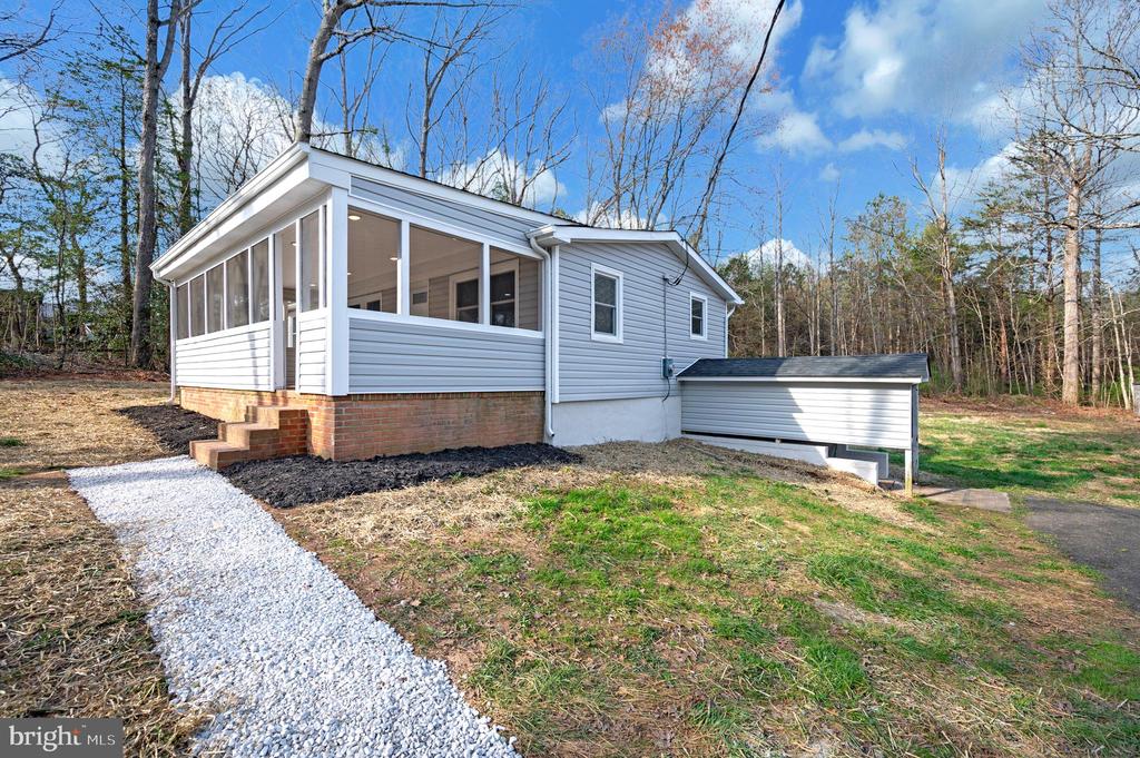 5200 HAMS FORD ROAD