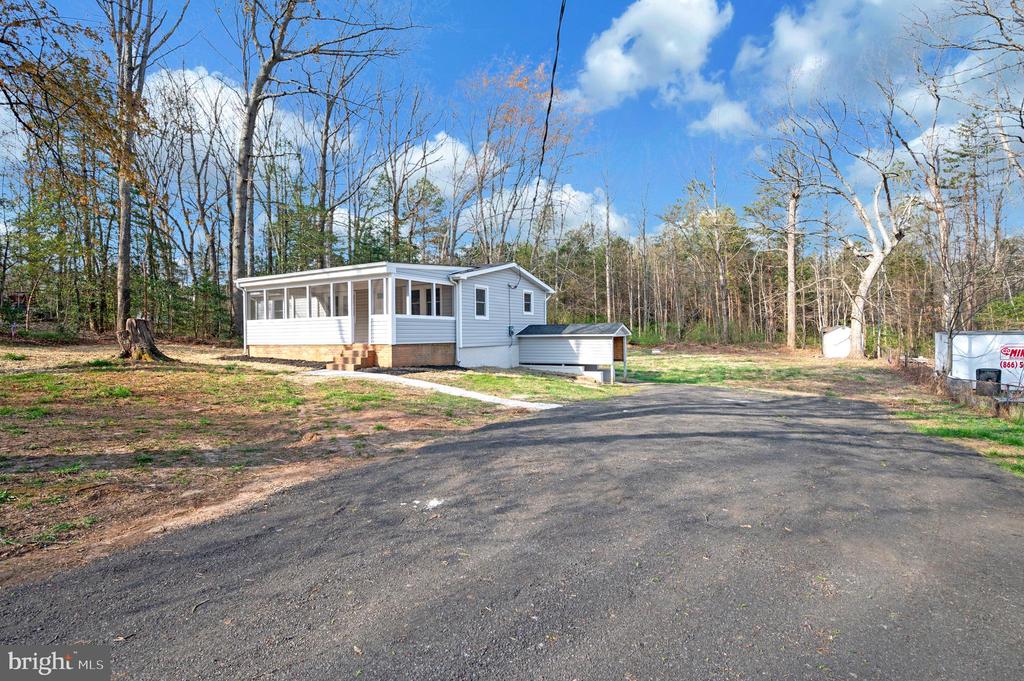 5200 HAMS FORD ROAD