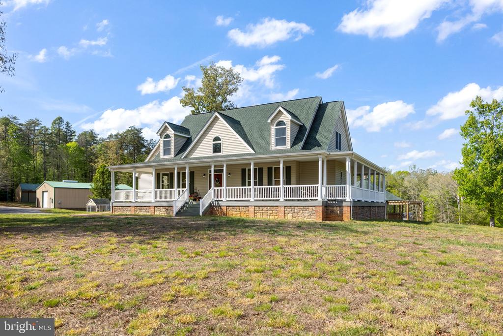 6657 LAWYERS ROAD