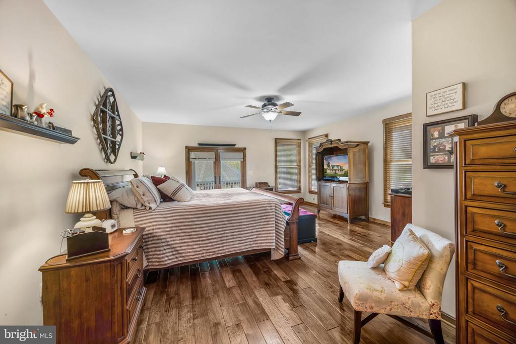 6657 LAWYERS ROAD