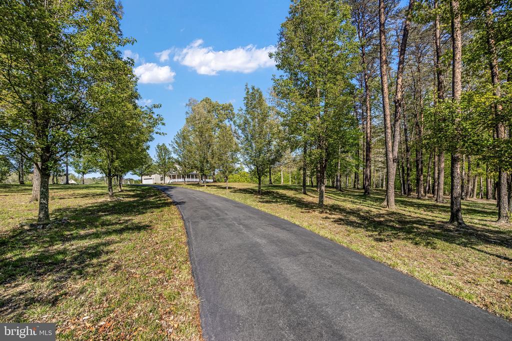 6657 LAWYERS ROAD
