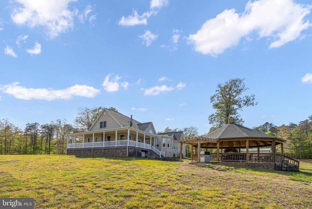 6657 LAWYERS ROAD