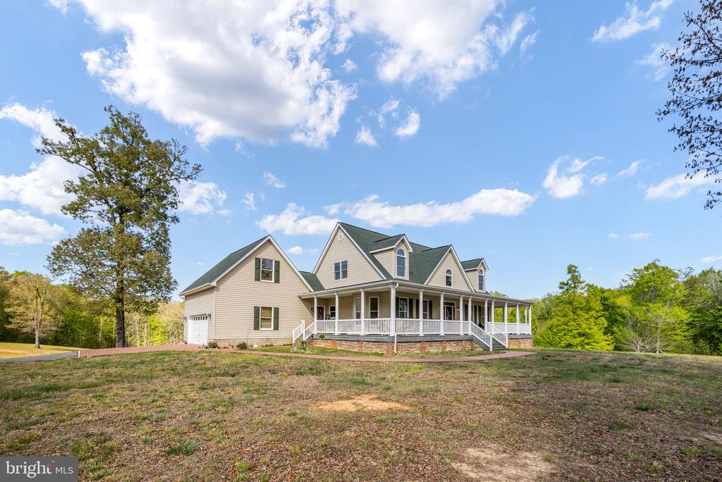 6657 LAWYERS ROAD