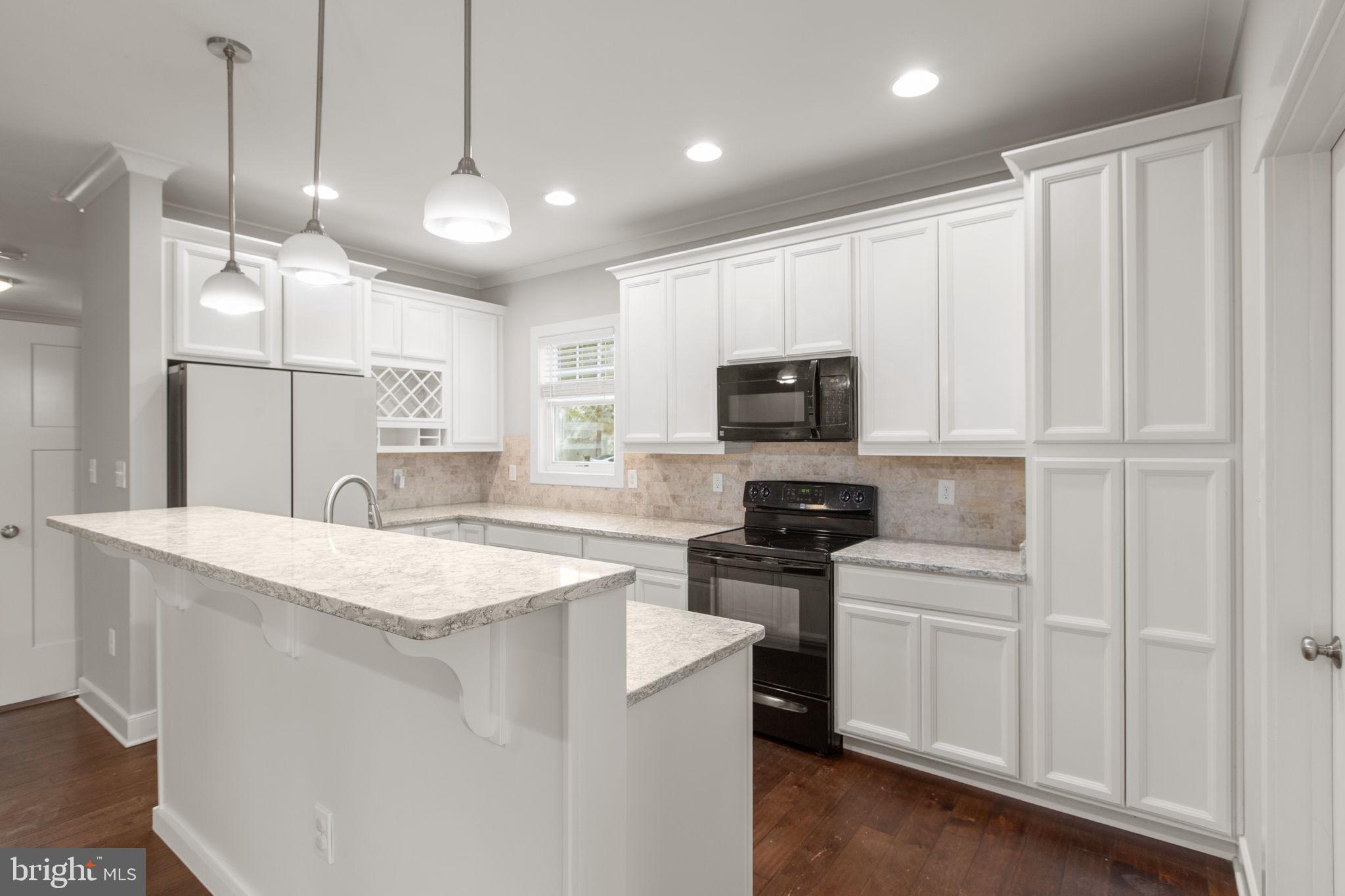 2518 REGENCY DRIVE