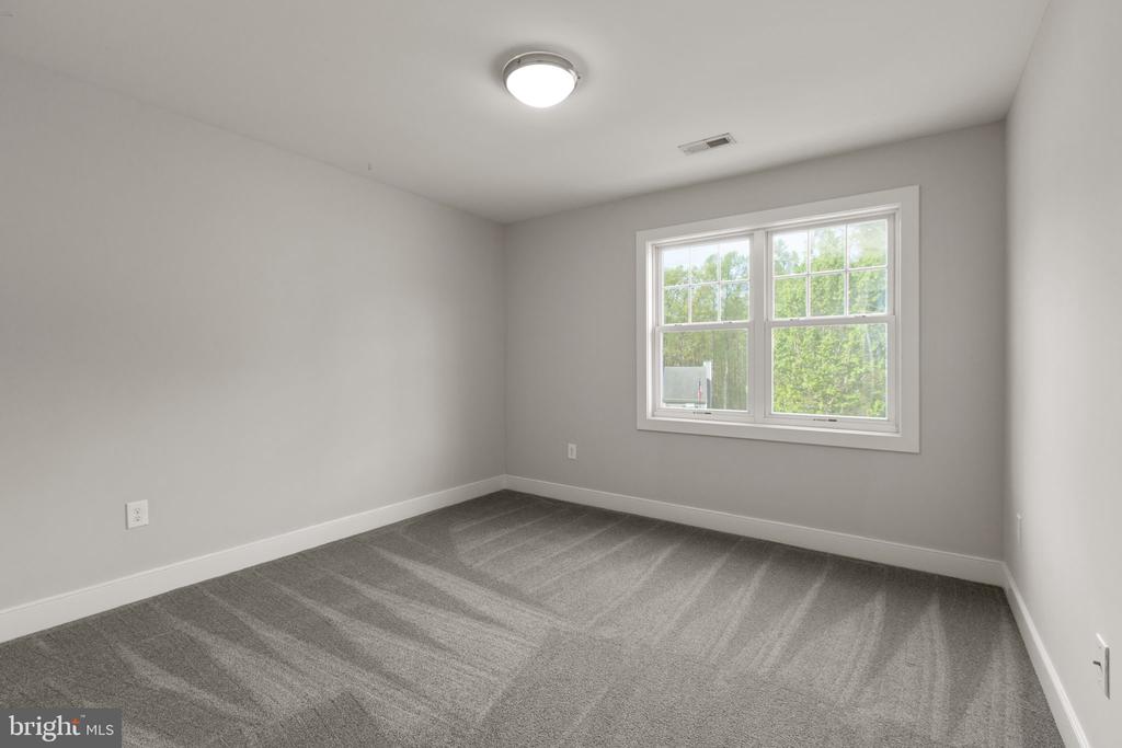 2518 REGENCY DRIVE