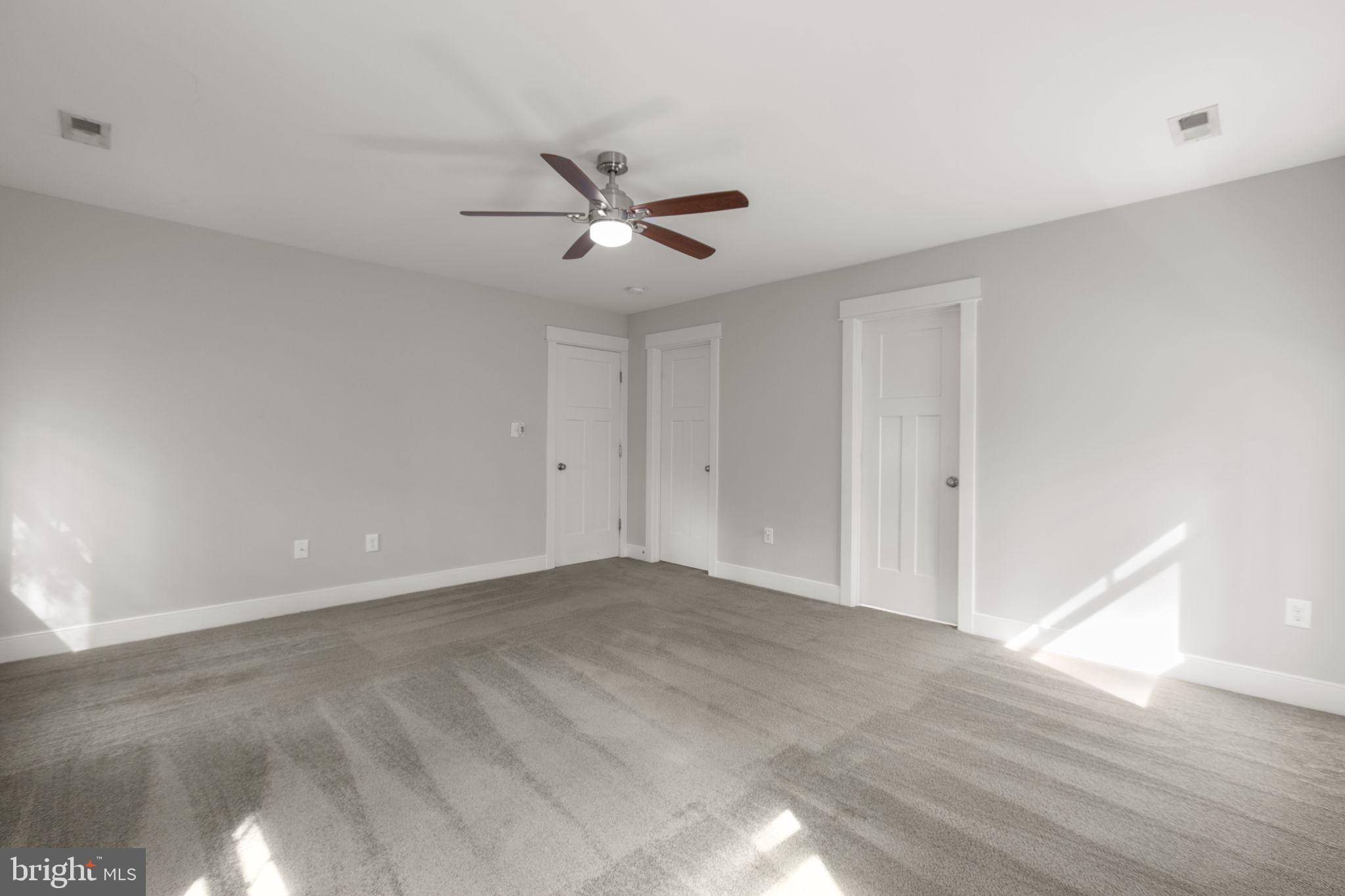 2518 REGENCY DRIVE