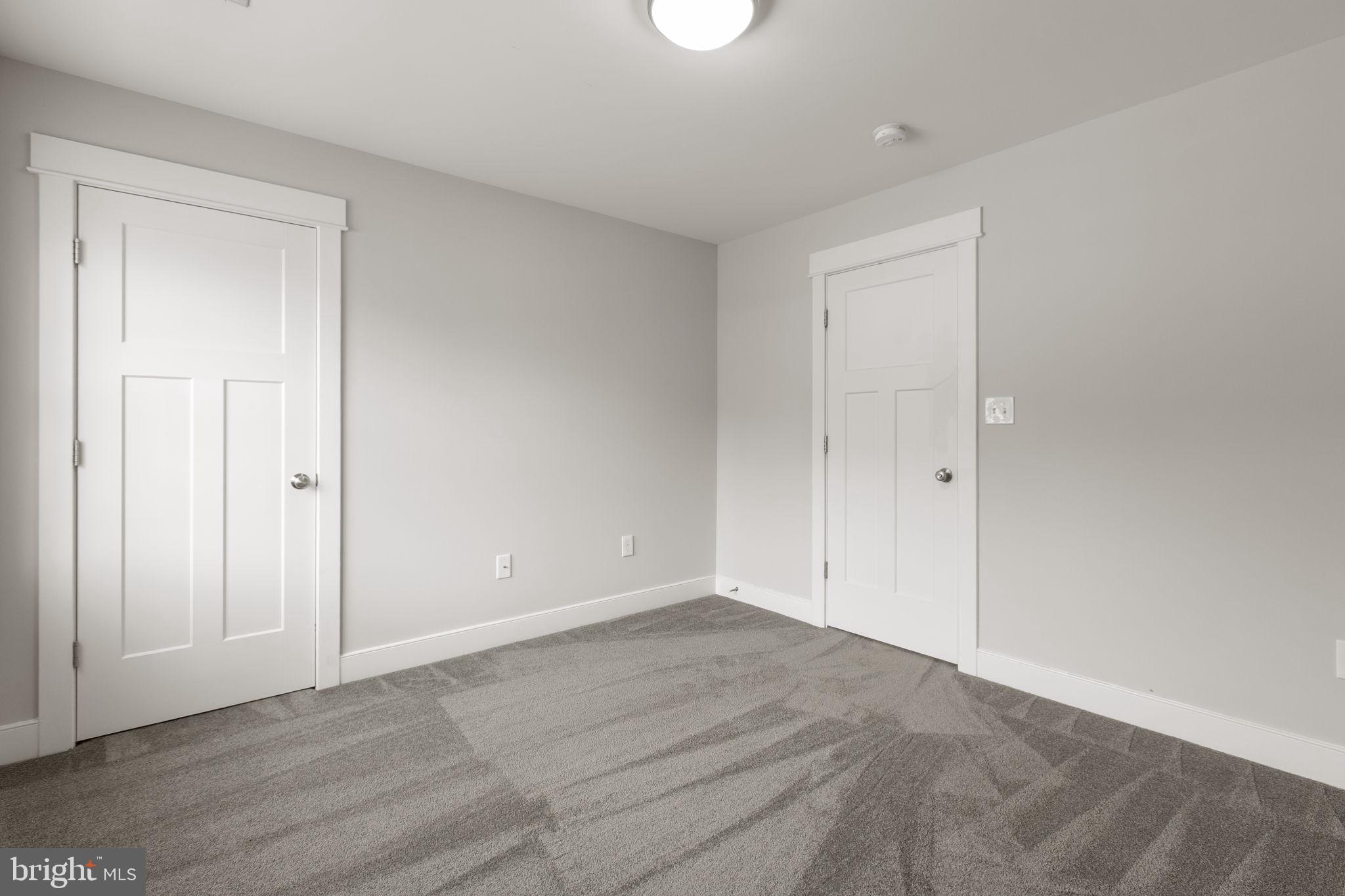 2518 REGENCY DRIVE