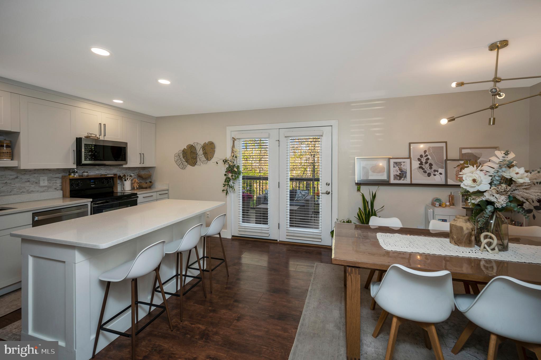 5113 PECAN DRIVE