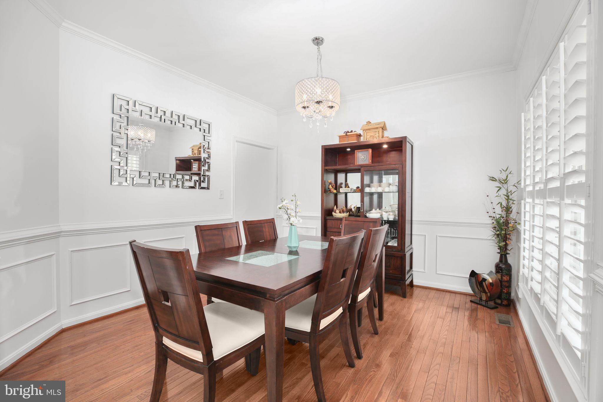 10804 TIDES COURT