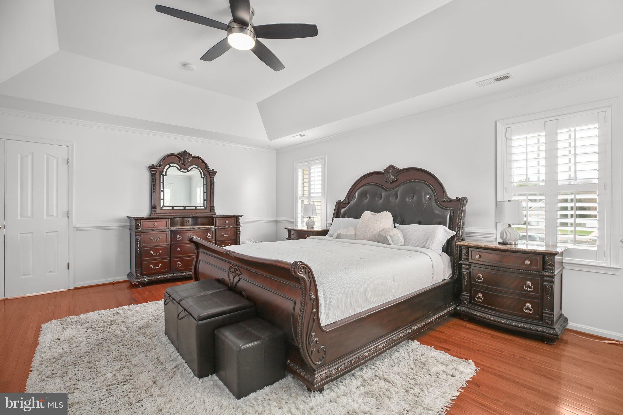 10804 TIDES COURT