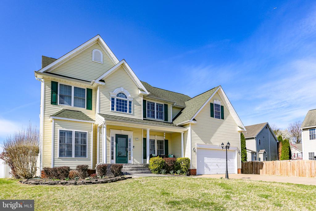 10804 TIDES COURT