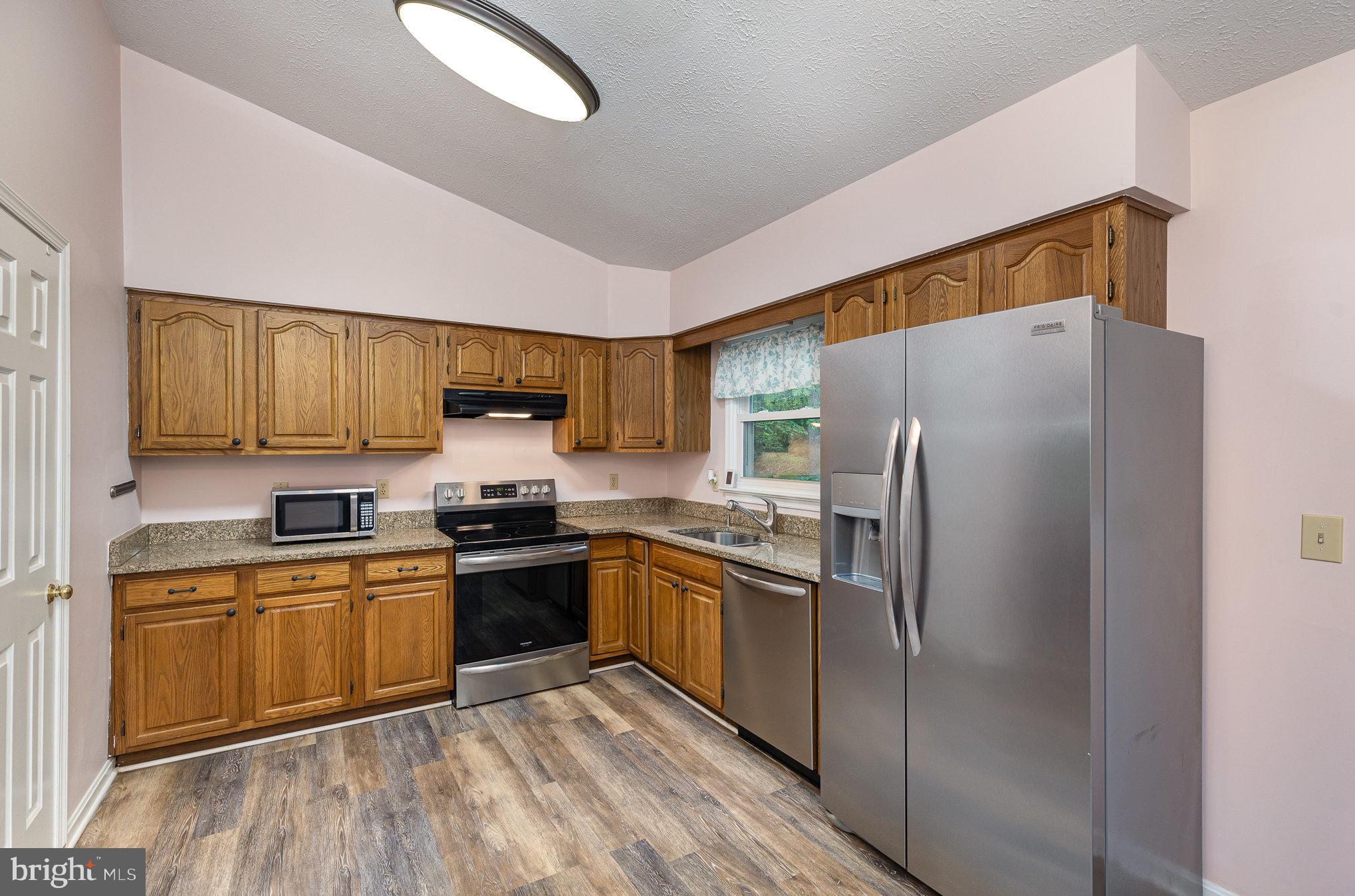 12401 WILDERNESS PARK DRIVE
