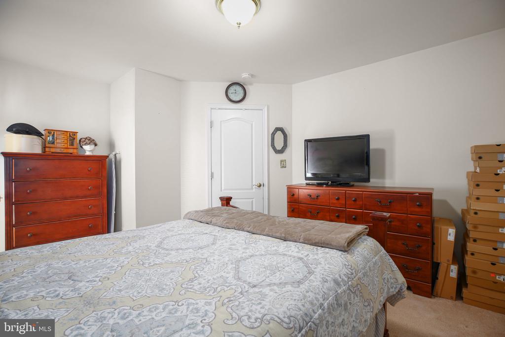 11011 NAPLES COURT