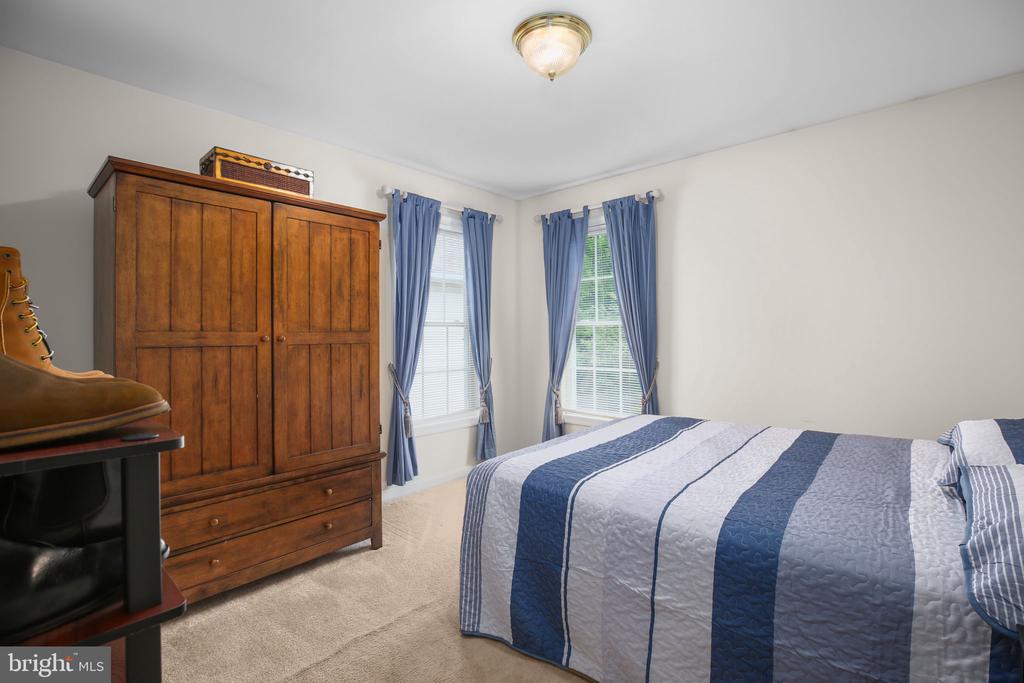 11011 NAPLES COURT