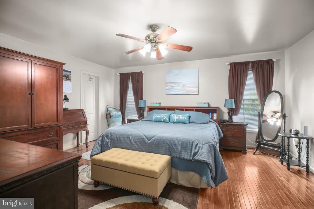 11011 NAPLES COURT