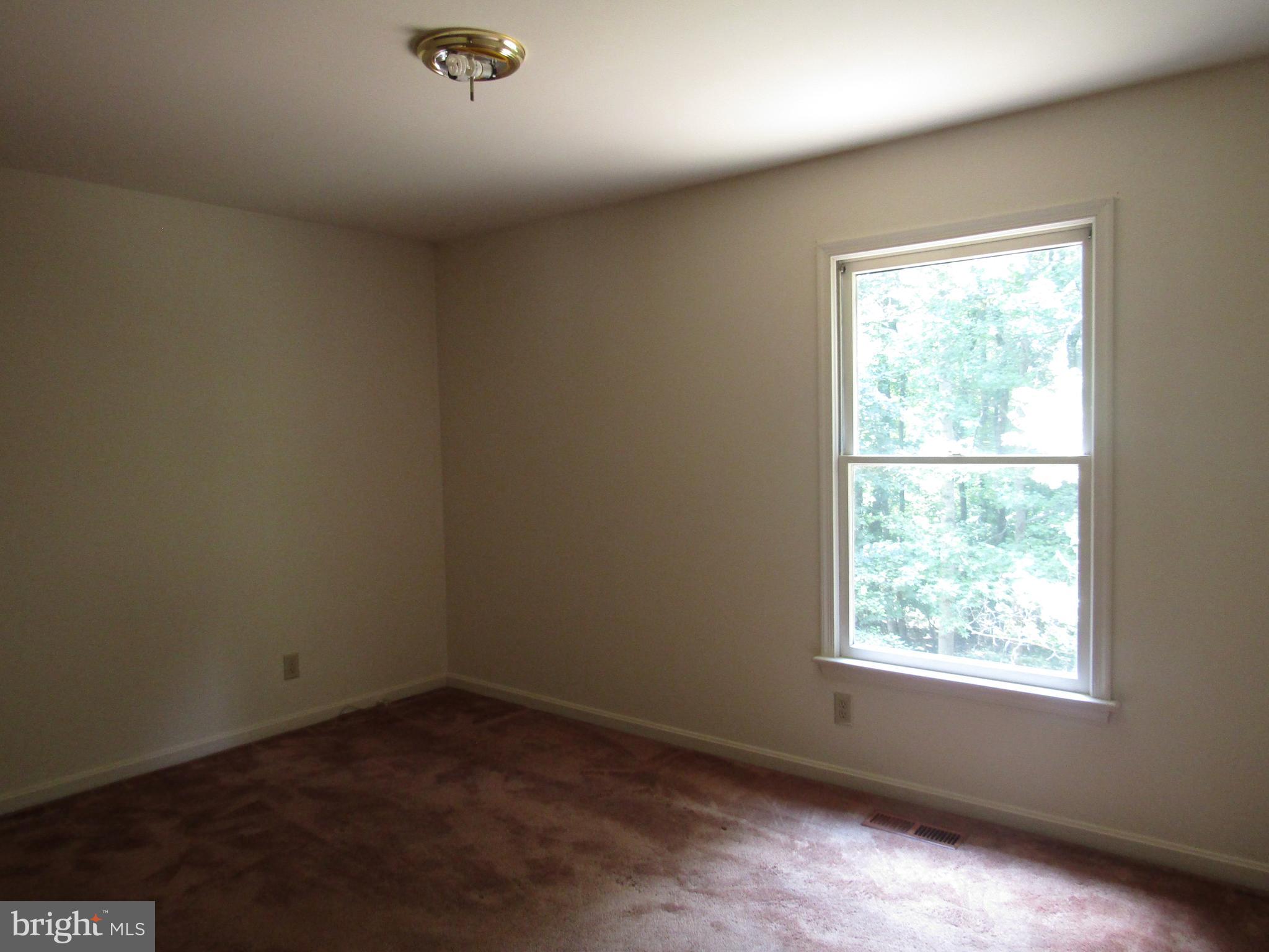 418 CLEVELAND COURT