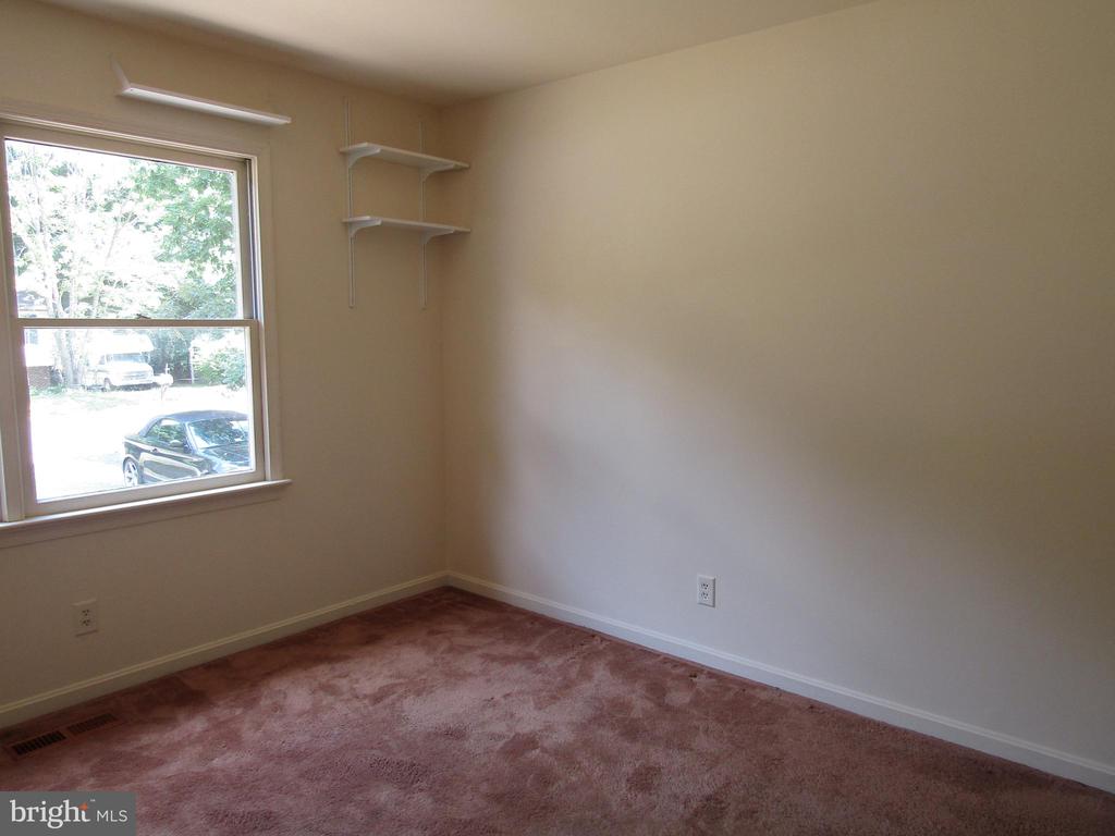 418 CLEVELAND COURT