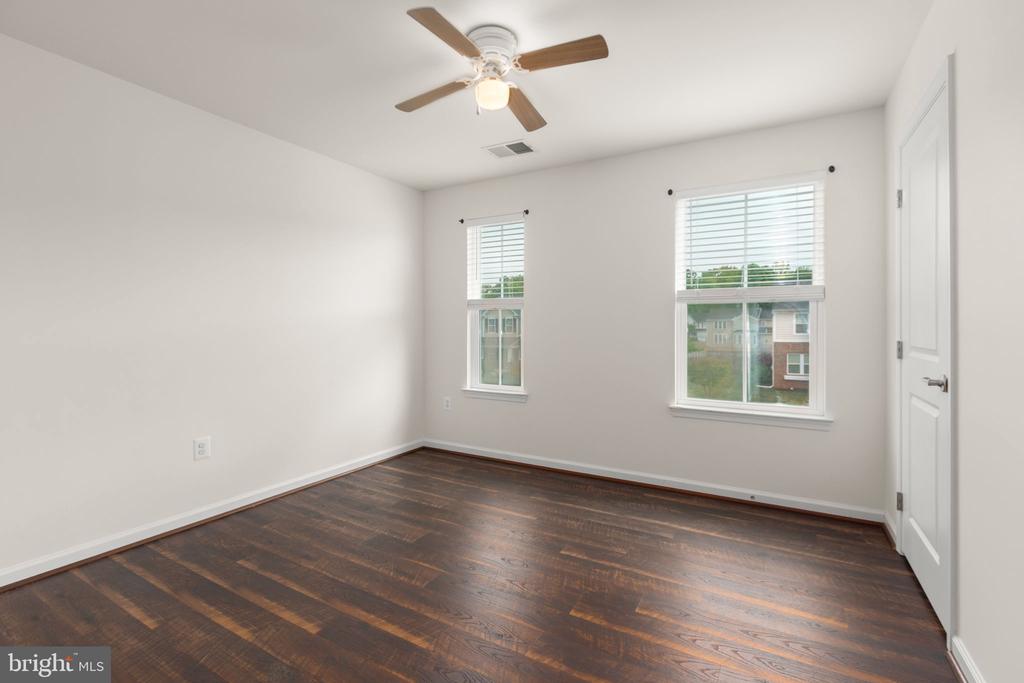 2509 CORNELL DRIVE