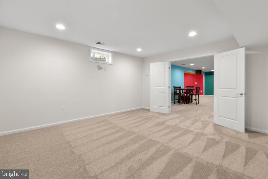2509 CORNELL DRIVE
