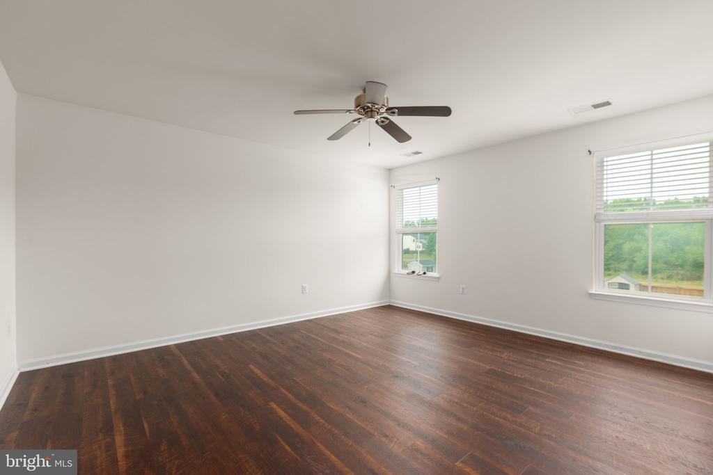 2509 CORNELL DRIVE