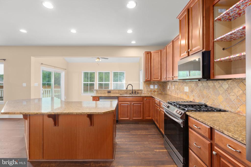 2509 CORNELL DRIVE