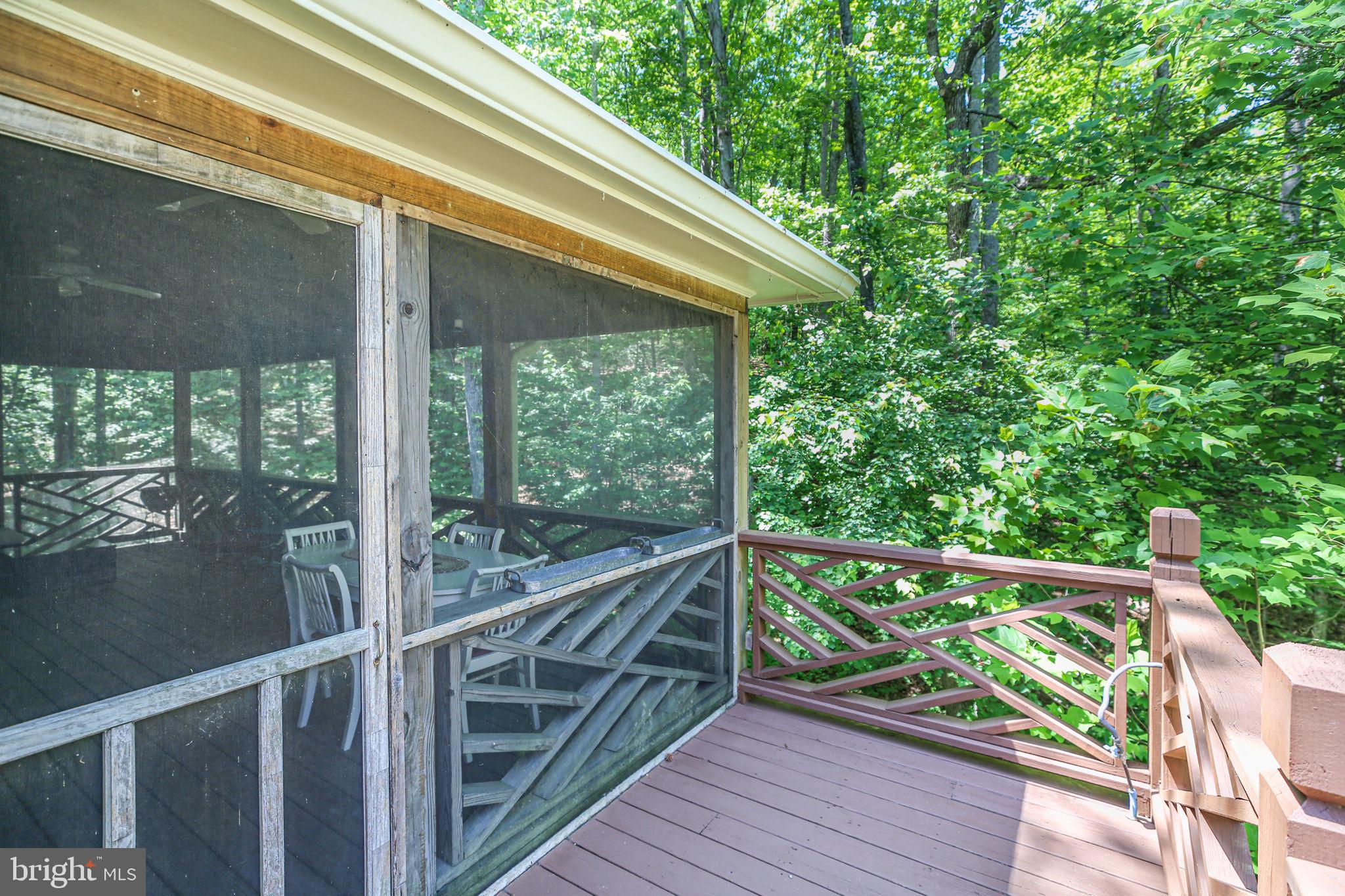 10102 BLANDFIELD LANE