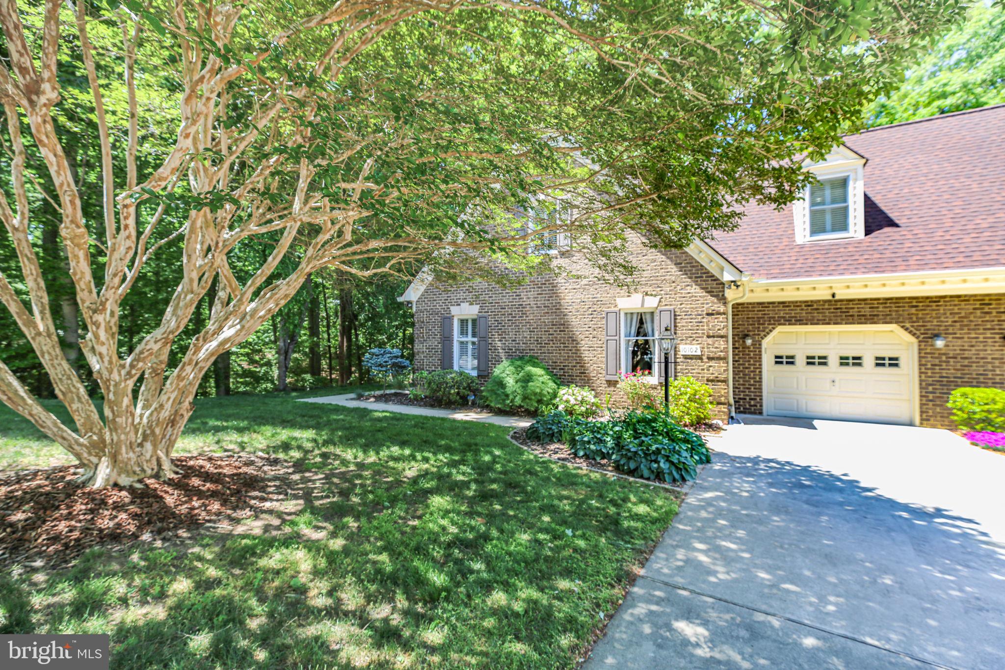 10102 BLANDFIELD LANE