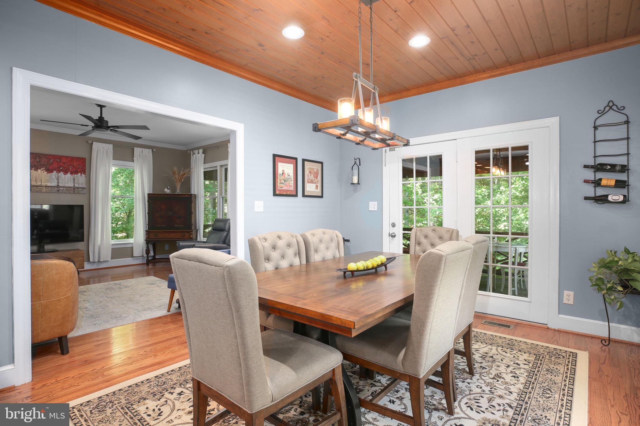 10102 BLANDFIELD LANE