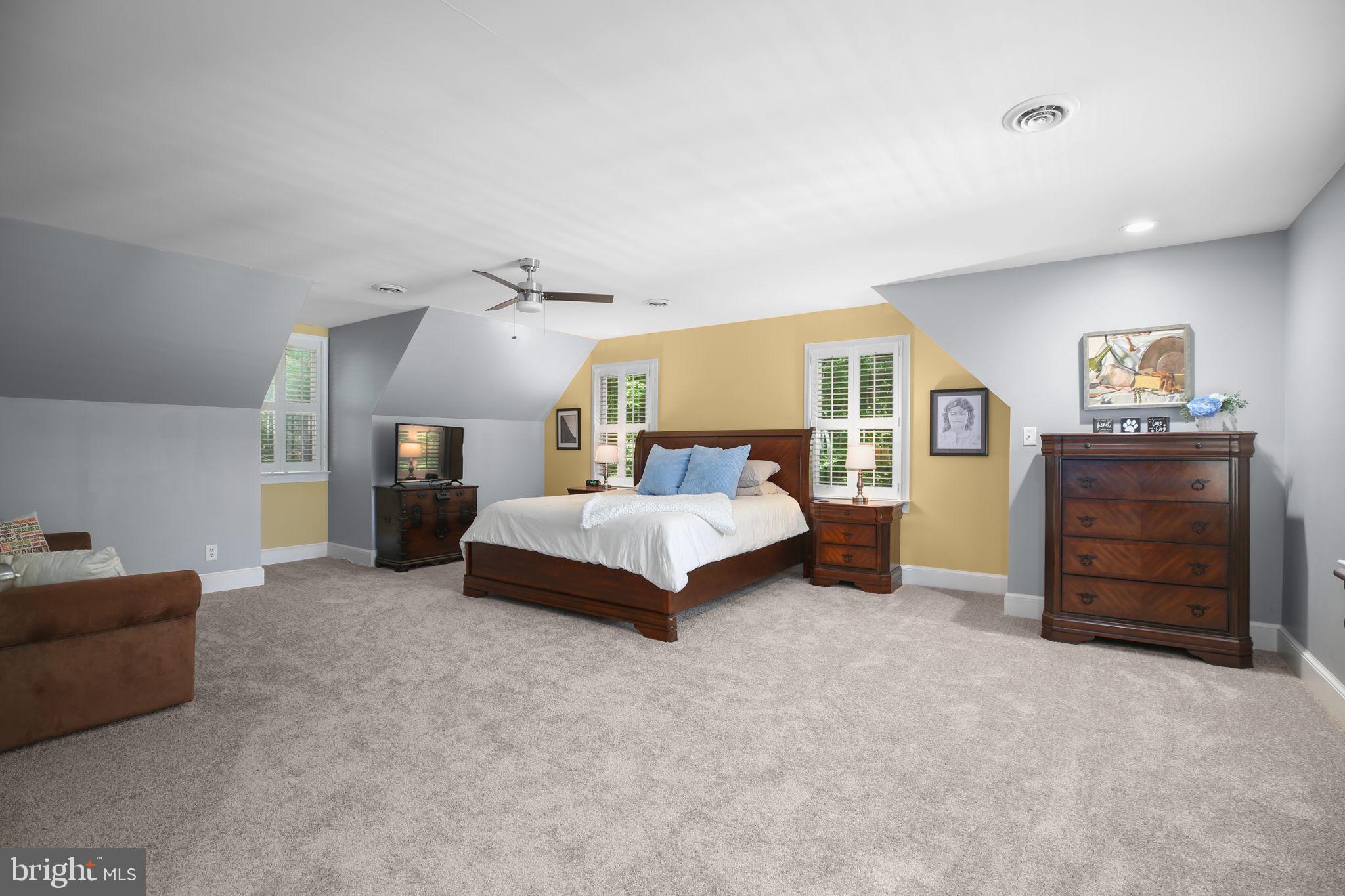 10102 BLANDFIELD LANE