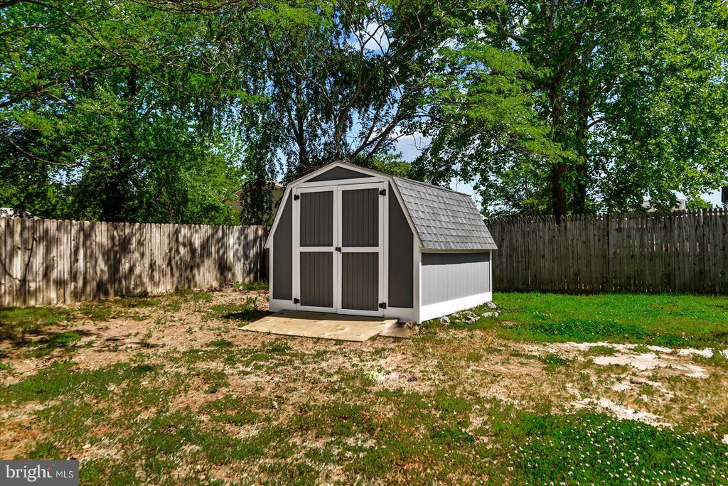 2128 HAMWAY DRIVE