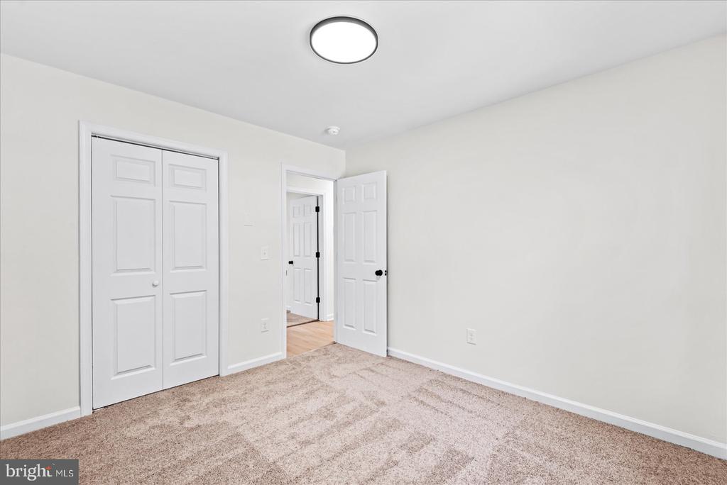 2128 HAMWAY DRIVE
