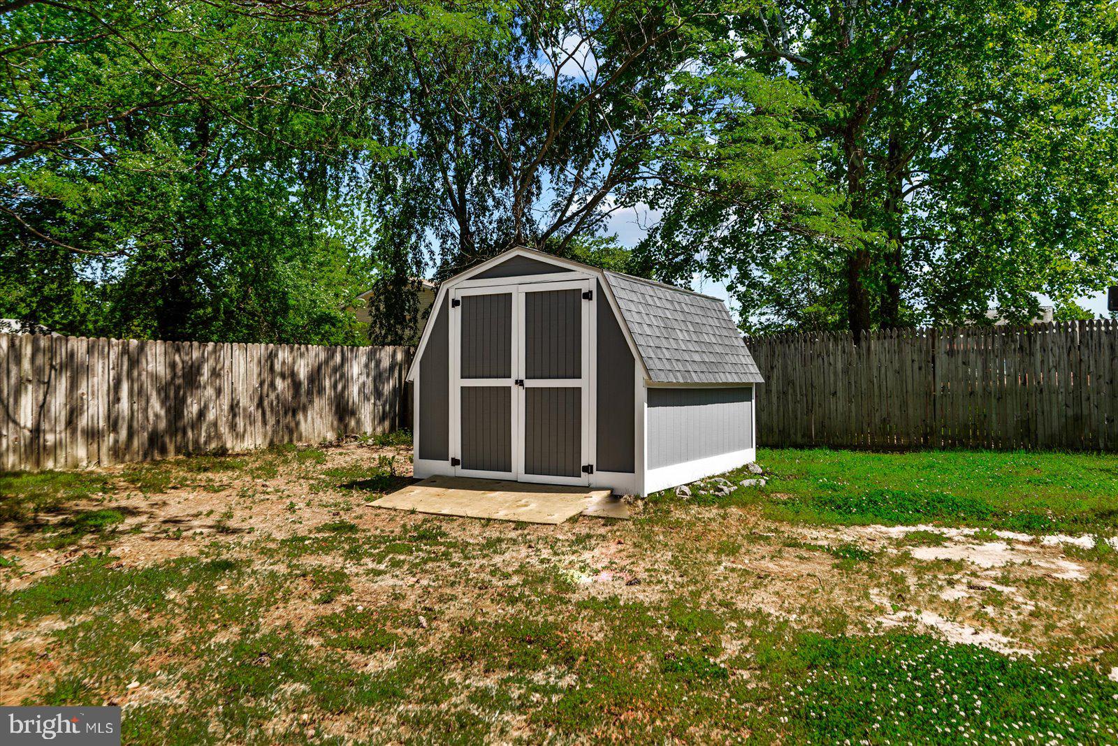 2128 HAMWAY DRIVE