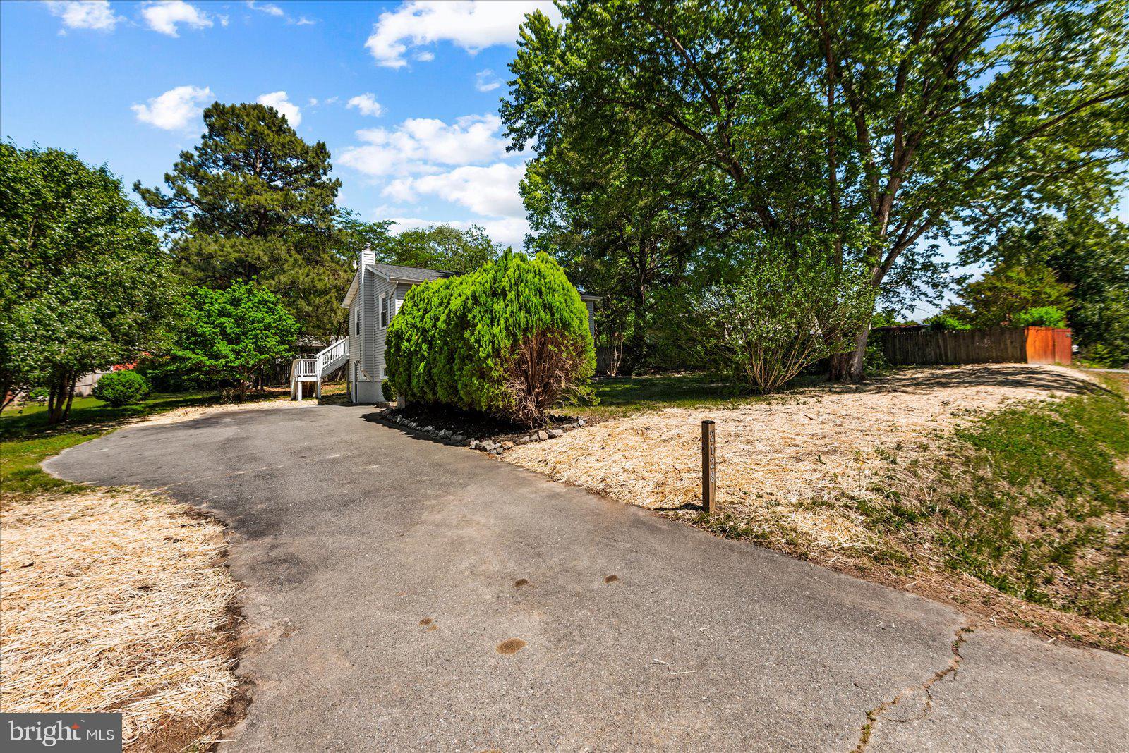 2128 HAMWAY DRIVE