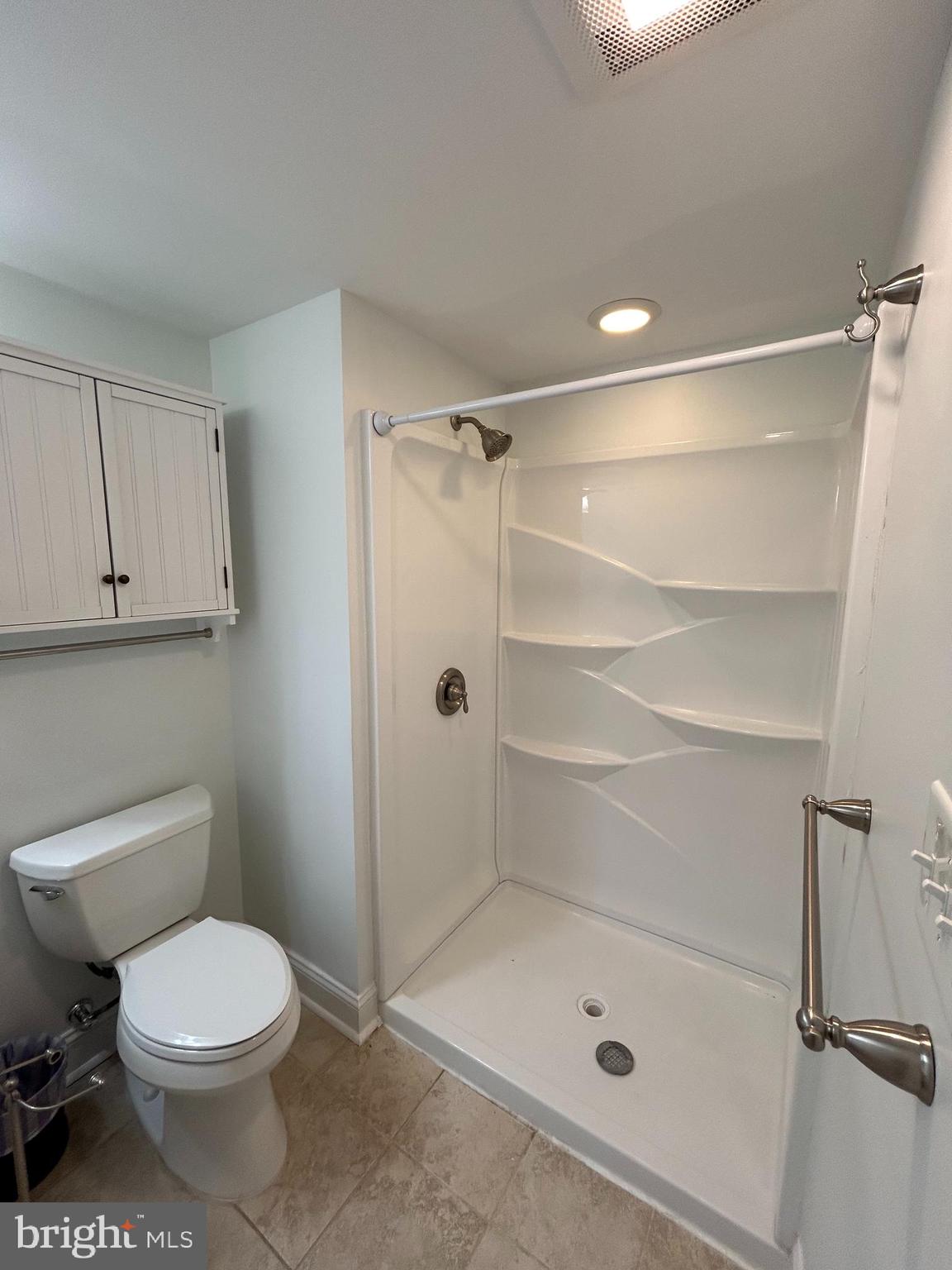 4101 CORBIN HALL LANE BASEMENT APARTMENT