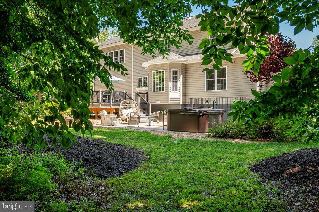 11203 LYNETTE COURT