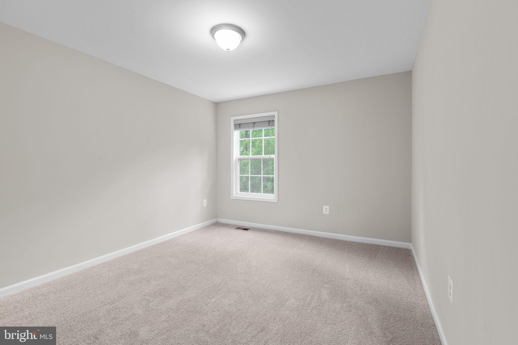 9632 HILLCREST DRIVE