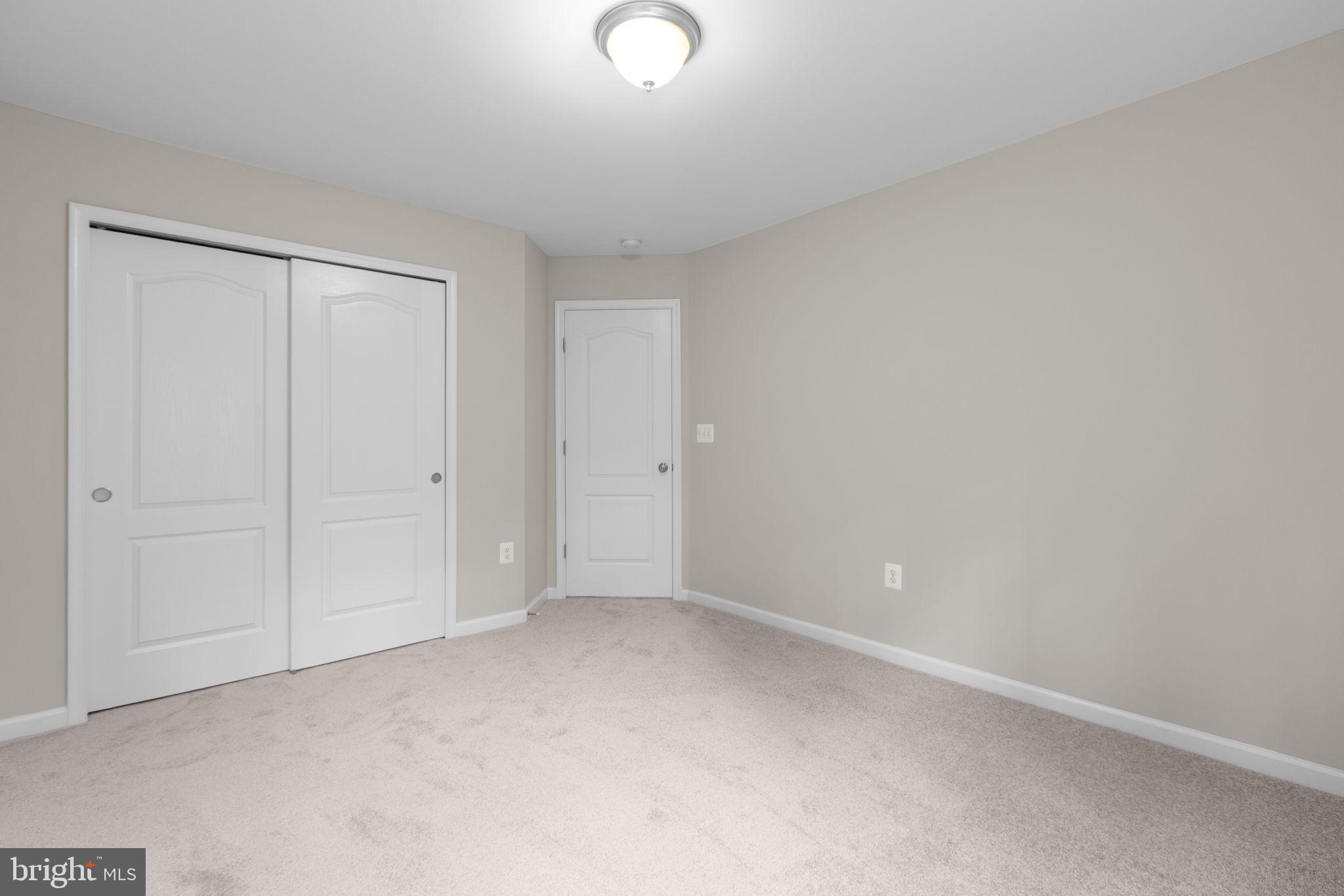 9632 HILLCREST DRIVE