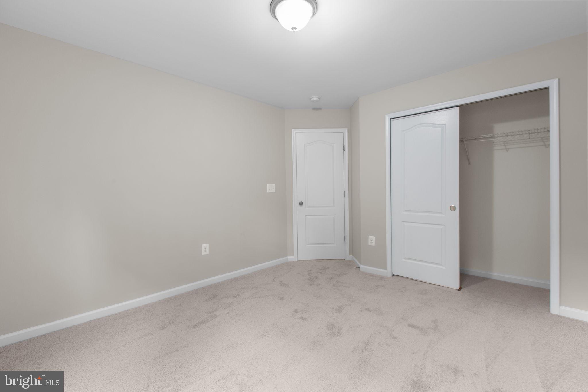9632 HILLCREST DRIVE